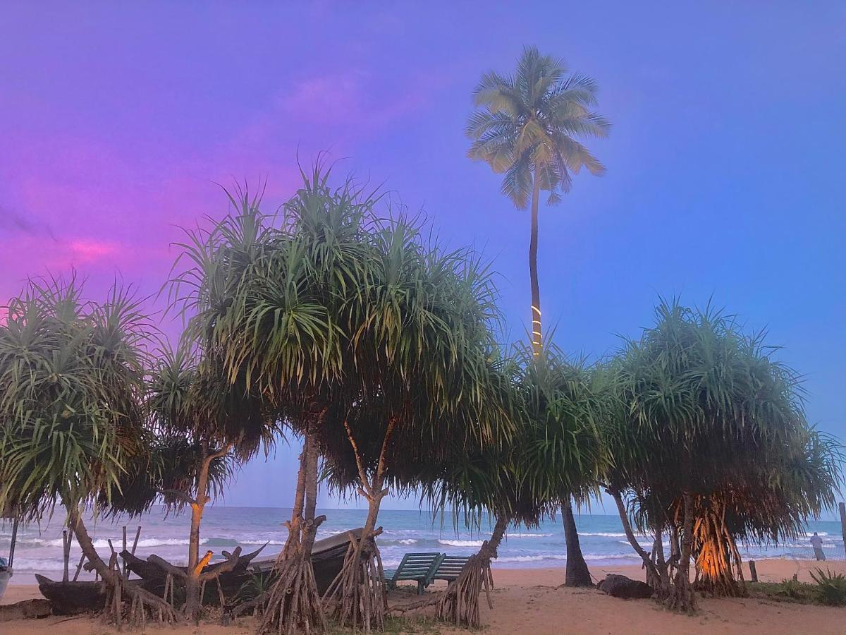 Moon Isle Beach Bungalow Nilaveli Dış mekan fotoğraf