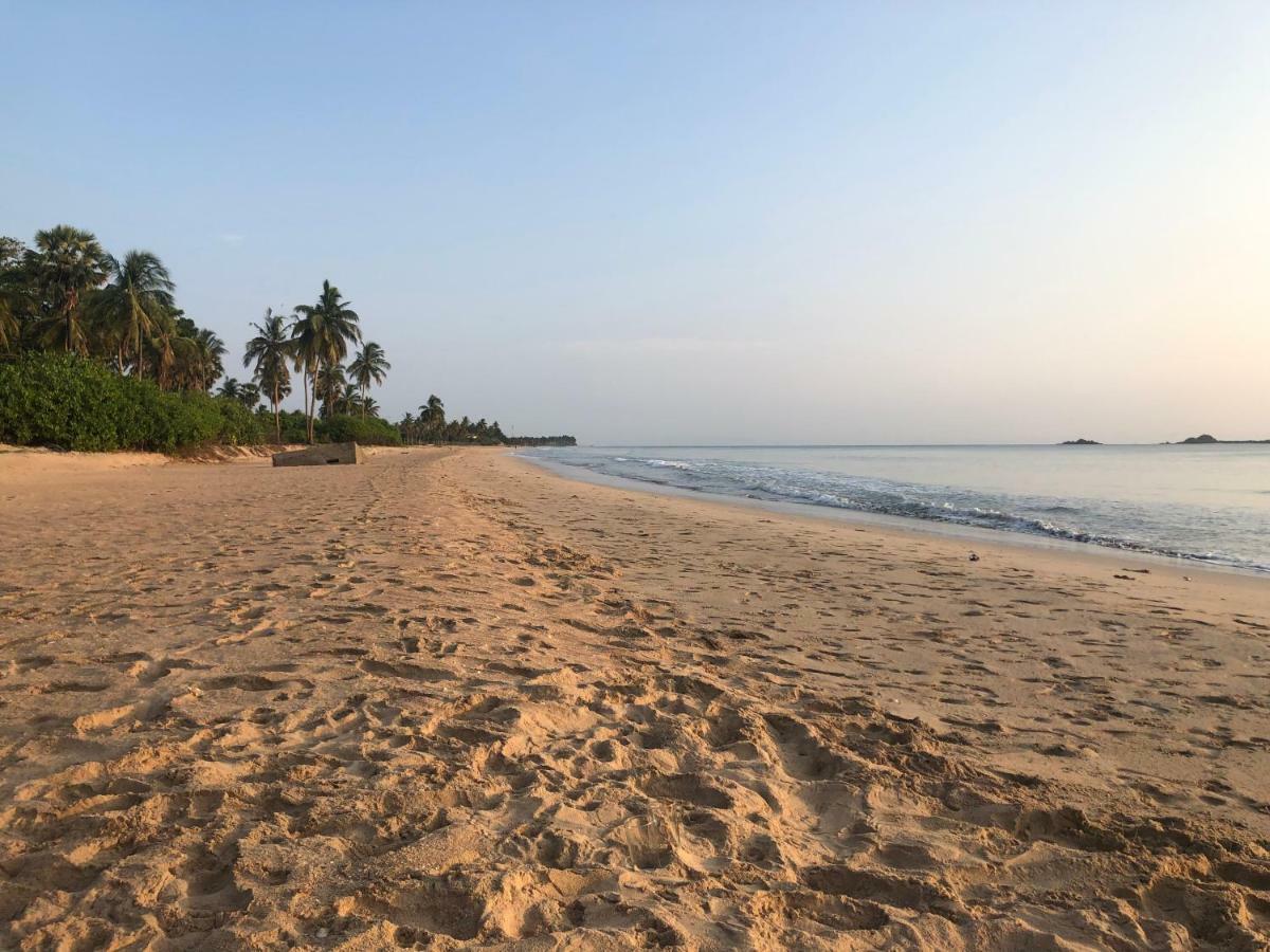 Moon Isle Beach Bungalow Nilaveli Dış mekan fotoğraf